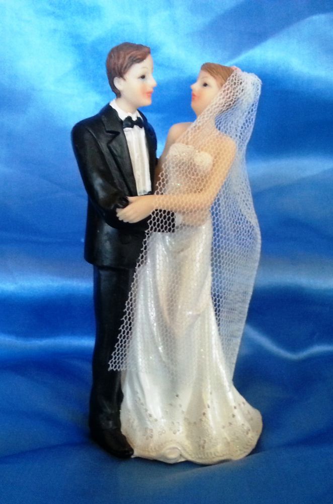 Image of Nászpár 15cm (táncoló) B