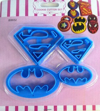 Image of Fondant / Marcipán mintázó, kiszúró - Szuperhősök (4db)