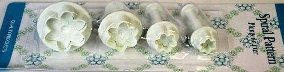 Image of Fondant / Marcipán rugós kiszúró - Hatszirmú virág 4db-os készlet